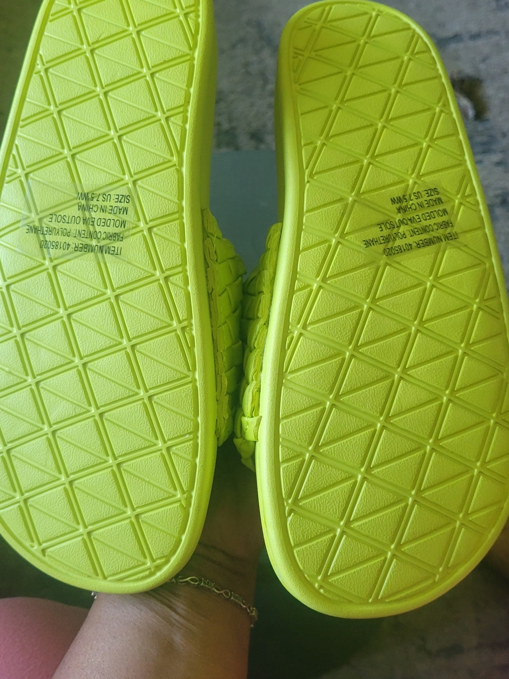 TORRID Neon Lime Woven Slide Sandals - Picture 3 of 4